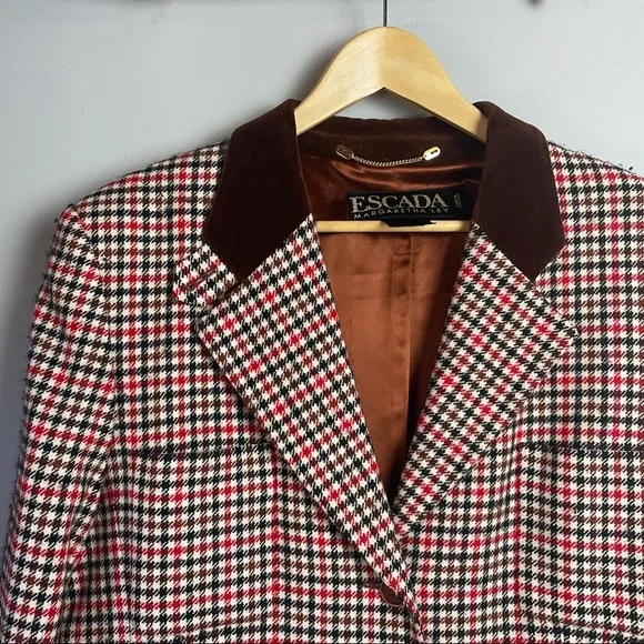 Escada Red and Black Checkered Blazer - Picture 2 of 6